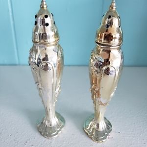 Vintage Stanhome Salt and Pepper Shakers